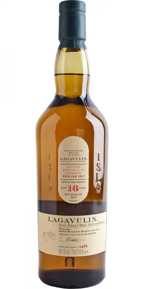 Lagavulin 16 Year Old Single Malt Scotch Whisky, 700 ml