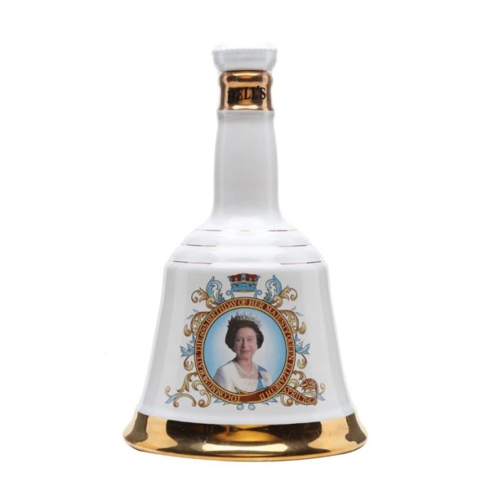 Bell’s Decanter Queen Elizabeth II 60th Birthday Extra Special Old Scotch Whisky 75cl