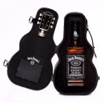 Jack Daniel’s Tennessee Whisky Guitar Case Gift Pack 70cl