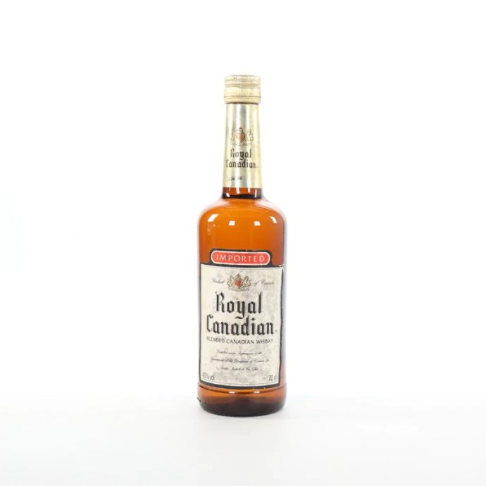 Royal Canadian Blended Canadian Whisky 1980’s Bottling 70cl