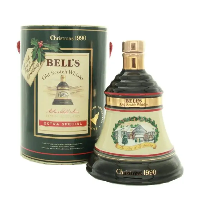 Bell's Decanter Christmas 1990 Extra Special Old Scotch Whisky 75cl